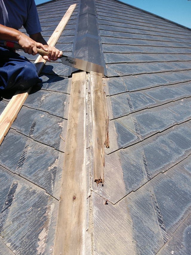 屋根の修理　鉄部の交換　雨漏れ修理　棟の交換　スレート　瓦　